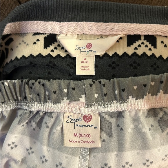 Secret Treasures Polar Bear Pajamas - Size Medium - Picture 8 of 12